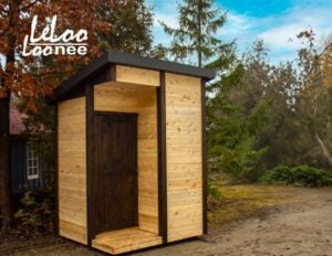 LeLoo Luxury Outhouse